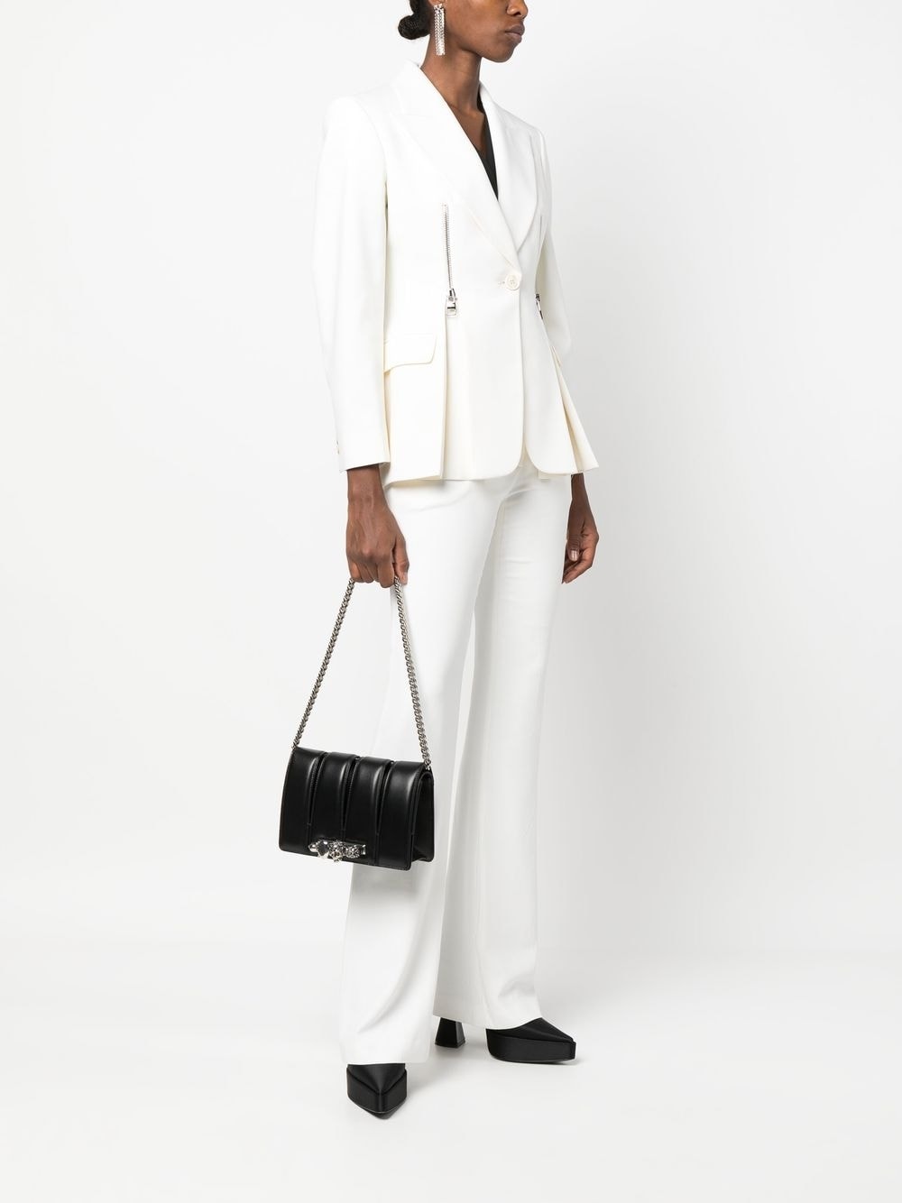 Alexander McQueen skull-ring detail shoulder bag