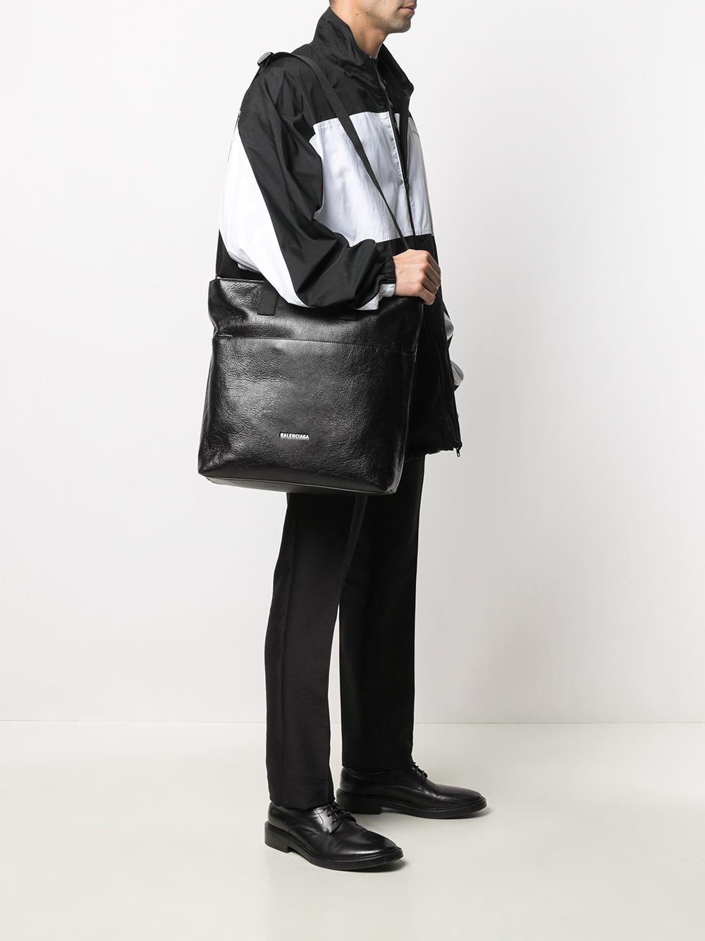 Ba*len*cia*ga explorer leather tote bag