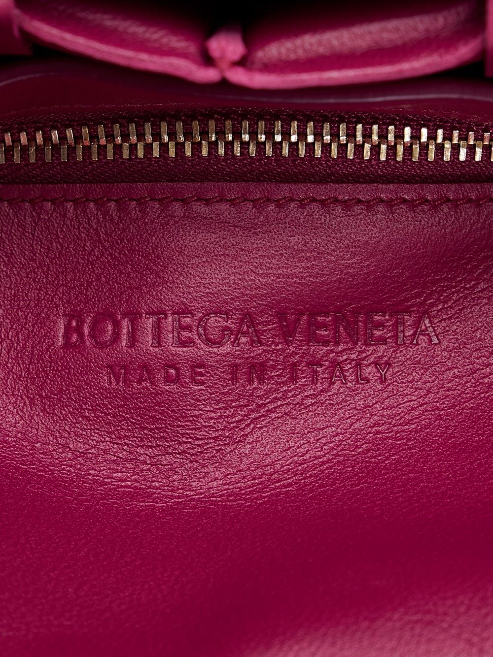 Bo*te*ga ve*ne*ta   padded cassette crossbody bag